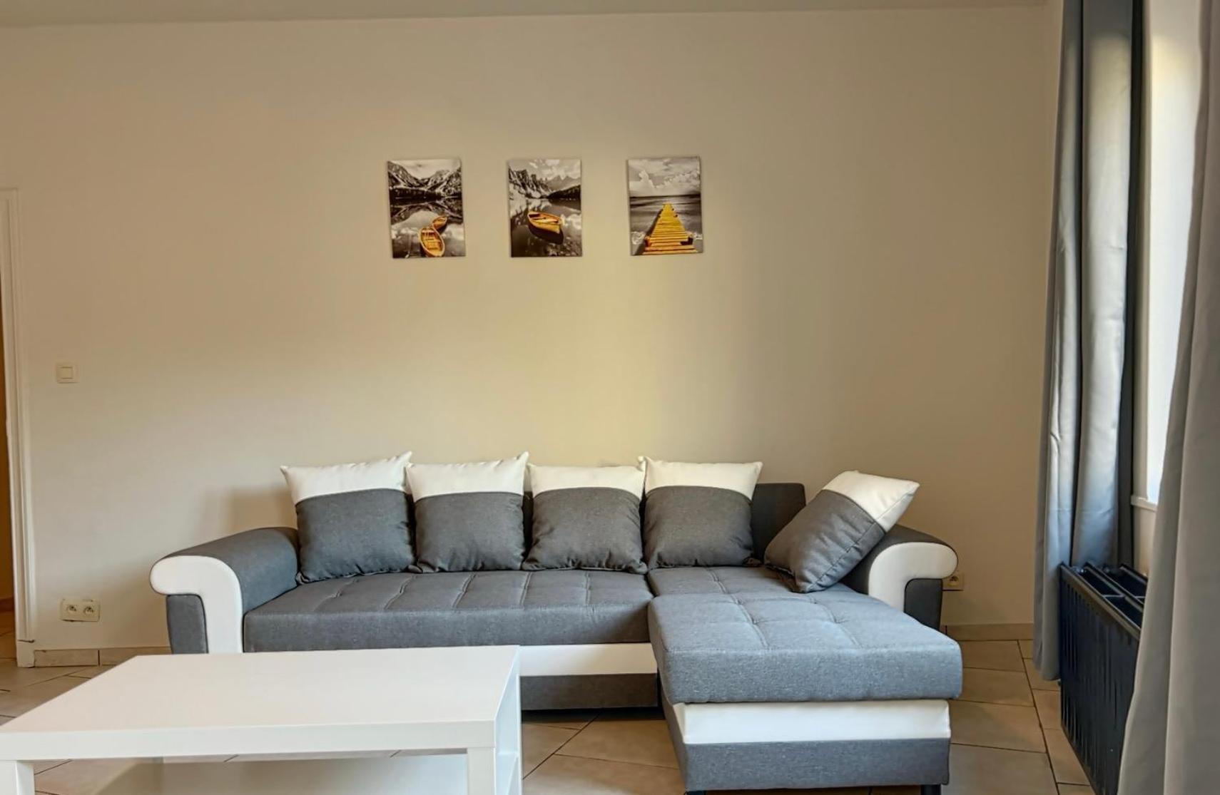 Apartamento Station 173 A Bruxelles-Charleroi-Airport Exterior foto