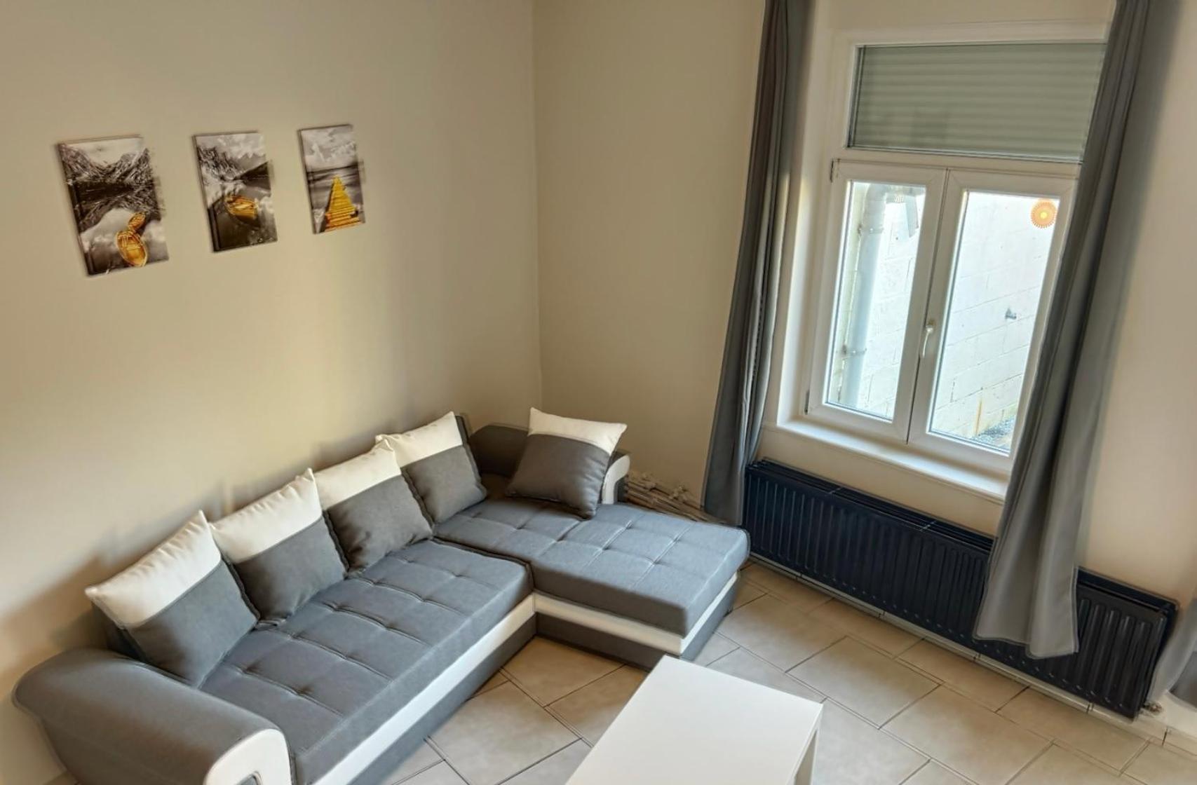 Apartamento Station 173 A Bruxelles-Charleroi-Airport Exterior foto